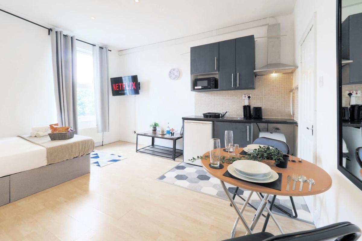 Apartament S4 Cozy Full Modern In Kilburn With Kitchen *